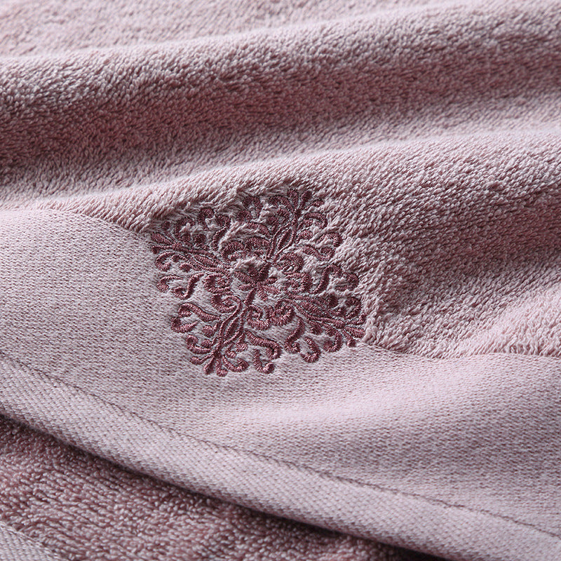 Serviettes de bain luxueuses en coton