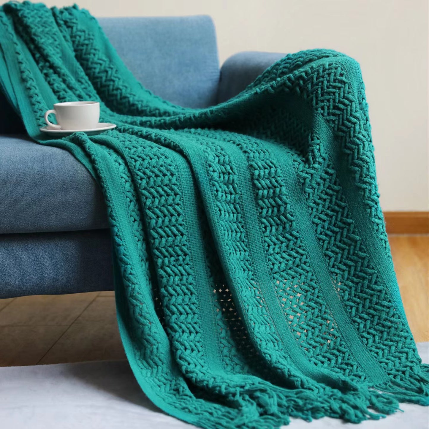 Elegance Écru Knitted Blanket